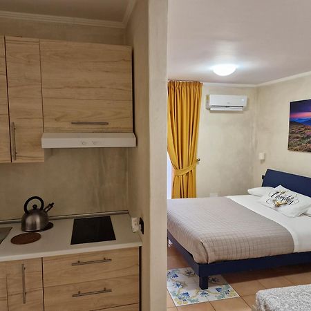 Vittoria Guest House Σαλέρνο Εξωτερικό φωτογραφία